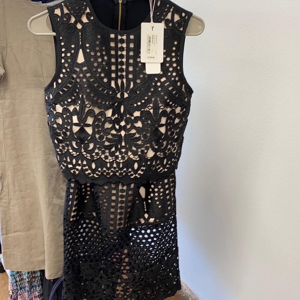 Ted Baker Size 1 Lace Contrast crop top and skirt